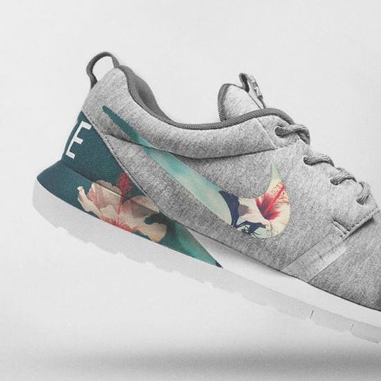 Image sur Nike Floral Roshe Customized Running Shoes